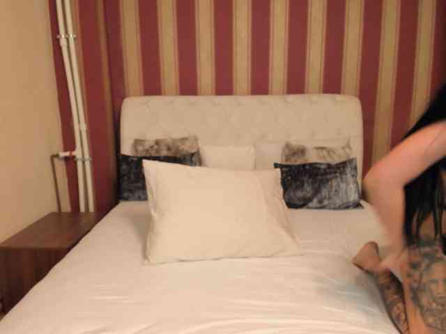 AshleyvonPage webcam