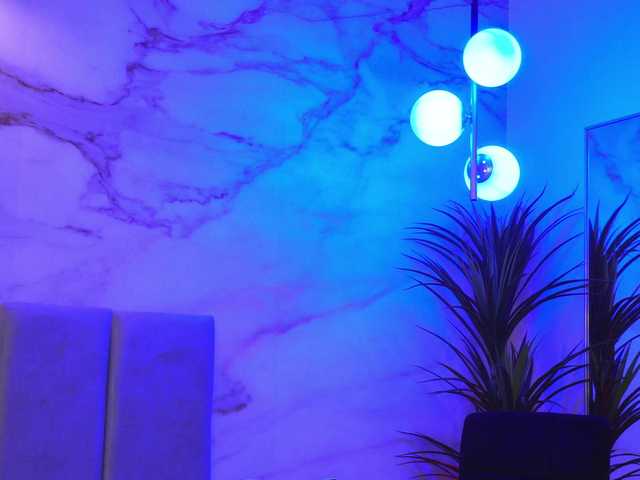 Izabelle02's BongaCams show and profile