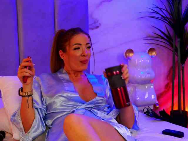 Izabelle02 Izabelle02