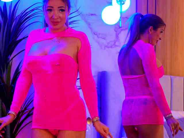 Izabelle02 Izabelle02