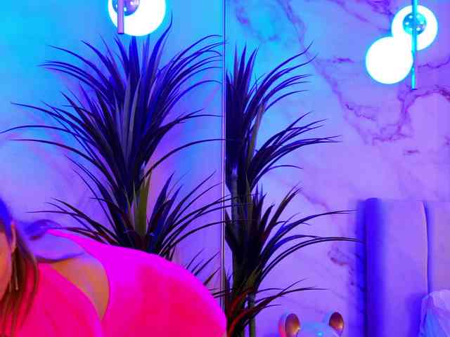 Izabelle02 Izabelle02