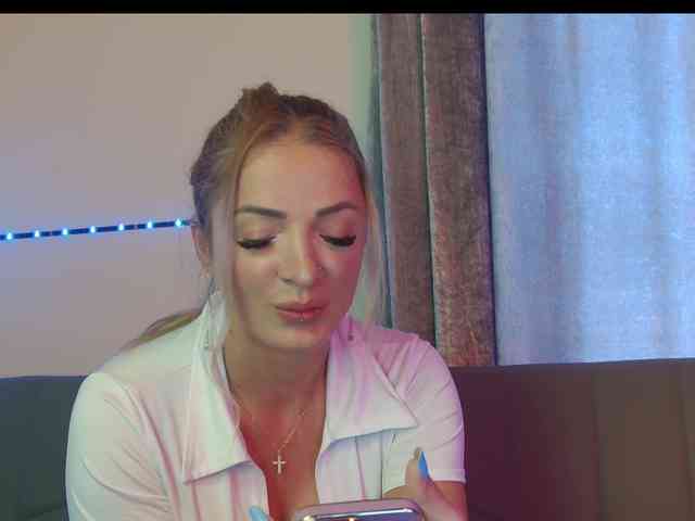 Izabelle02 webcam