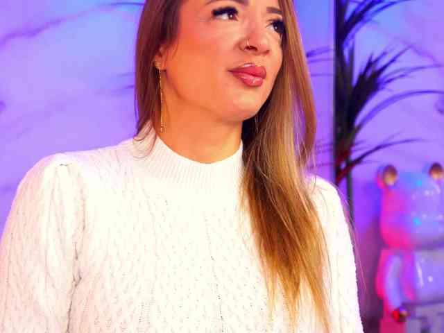 Izabelle02 Izabelle02