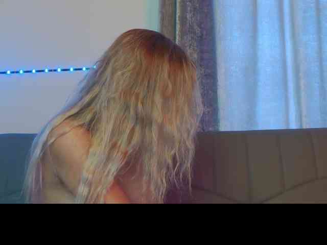 Izabelle02 webcam