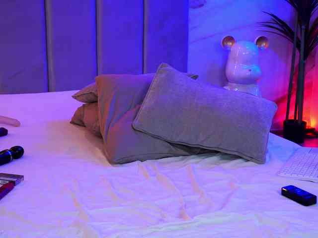 Izabelle02 Izabelle02