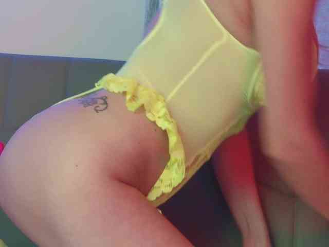 Izabelle02 webcam
