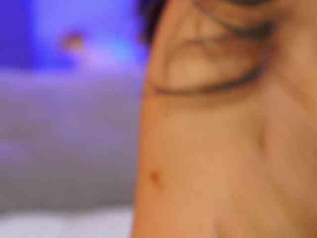 Izabelle02 Izabelle02