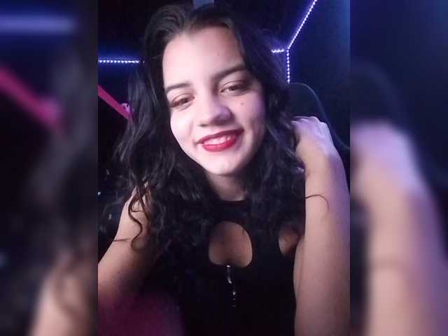  AlinaLisa69 chat room
