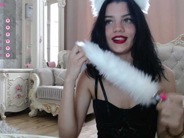  AlinaLisa69 chat room