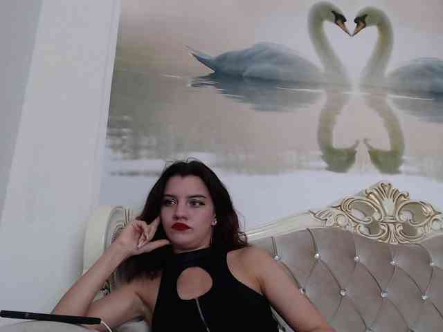 AlinaLisa69 webcam