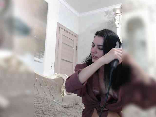 AlinaLisa69 webcam