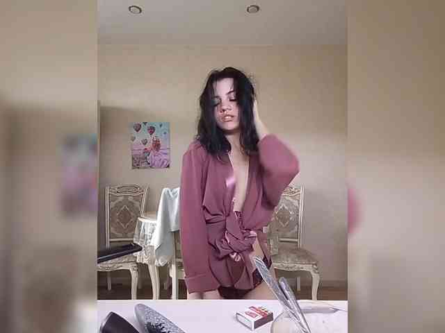 AlinaLisa69 webcam
