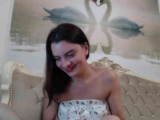 AlinaLisa69 webcam
