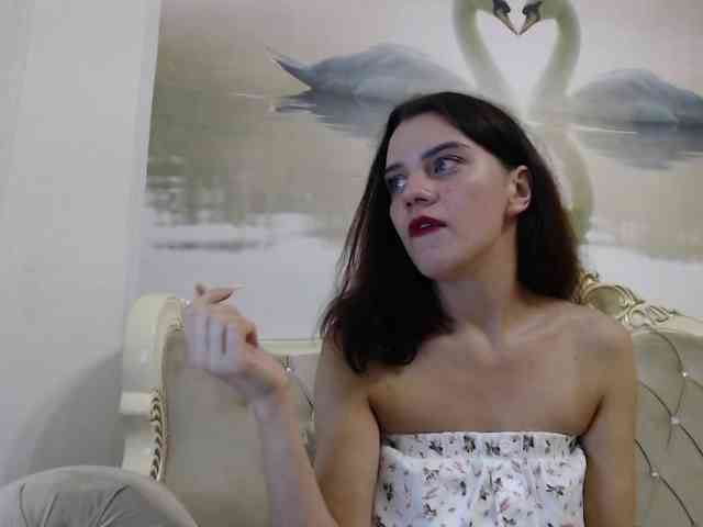 AlinaLisa69 webcam