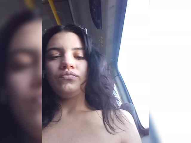 AlinaLisa69 Live Webcam on BongaCams