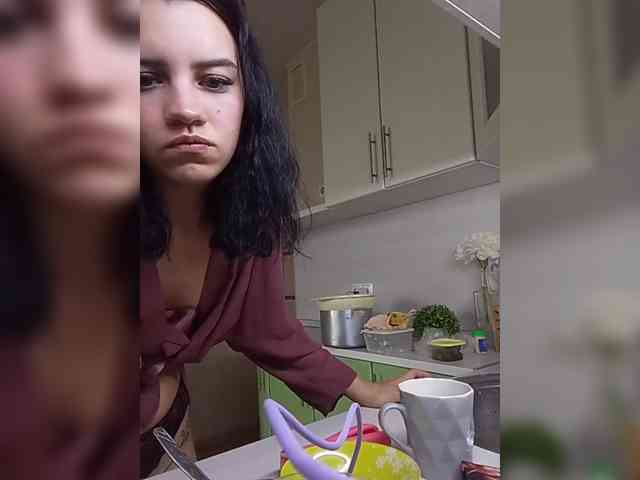AlinaLisa69 webcam