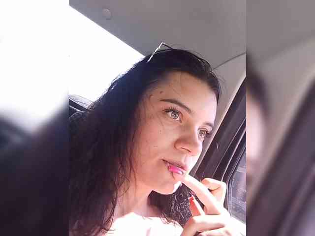 AlinaLisa69 webcam