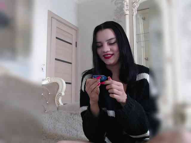 AlinaLisa69 webcam