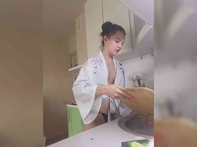 AlinaLisa69 webcam