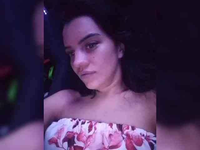 AlinaLisa69 webcam