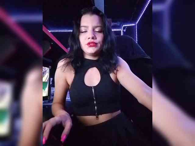 AlinaLisa69 webcam