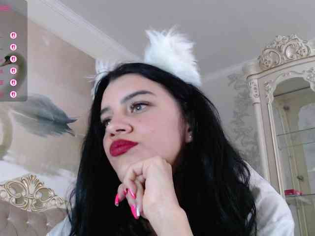 chat with online AlinaLisa69