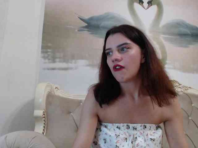 AlinaLisa69 webcam