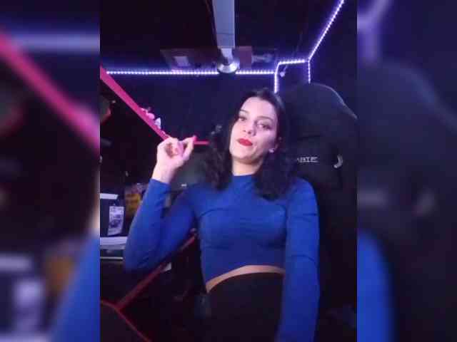 AlinaLisa69 webcam