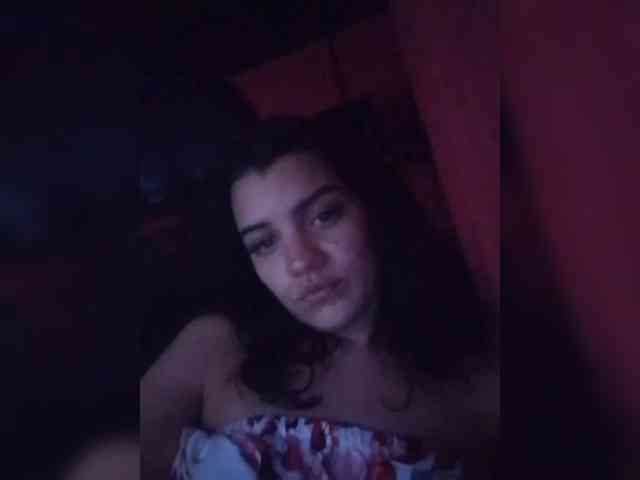 AlinaLisa69 webcam