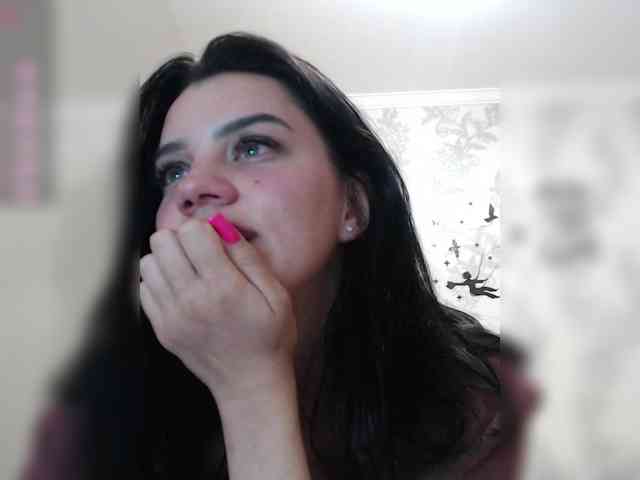AlinaLisa69 webcam