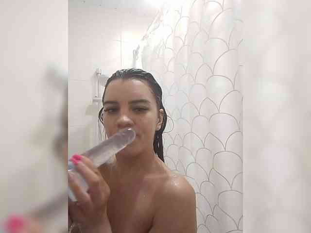AlinaLisa69 webcam