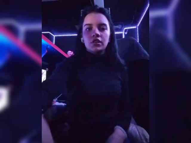 chat gratis AlinaLisa69