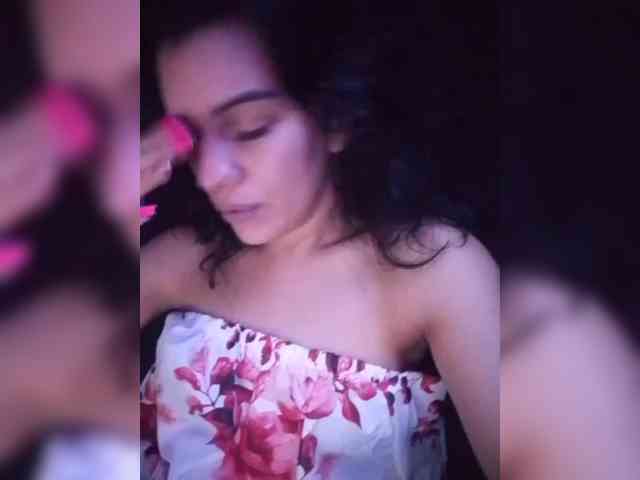 xxx chat room AlinaLisa69