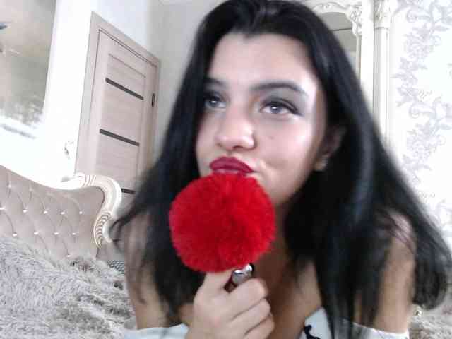 AlinaLisa69 webcam