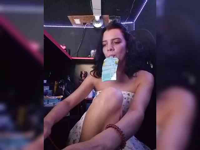AlinaLisa69 webcam