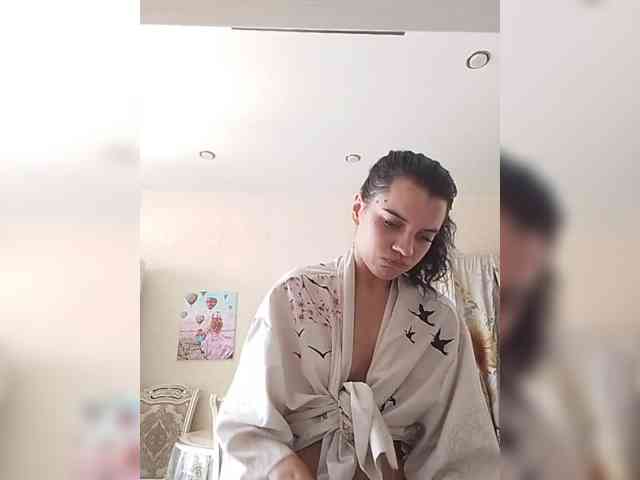 AlinaLisa69 webcam