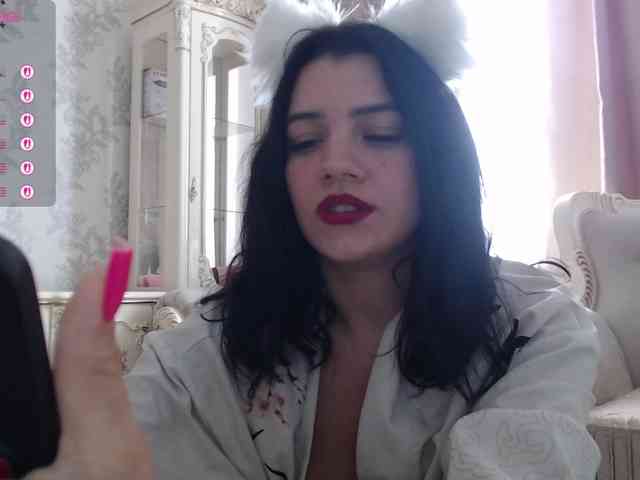 nude chat AlinaLisa69