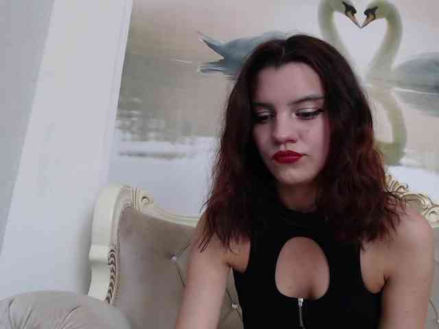 AlinaLisa69 webcam