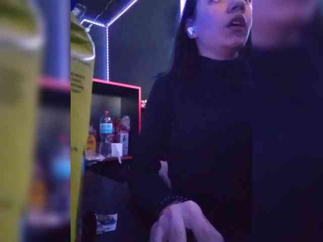 AlinaLisa69 webcam