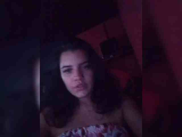 free chat adult AlinaLisa69