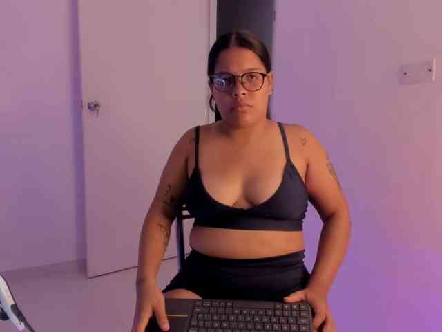 MadissonLewiis webcam