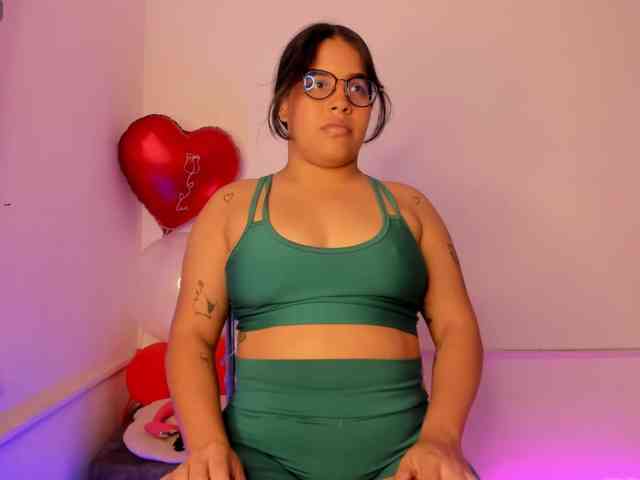 MadissonLewiis webcam