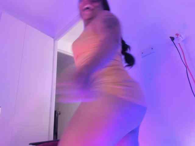 MadissonLewiis webcam
