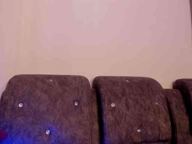 MadissonLewiis webcam