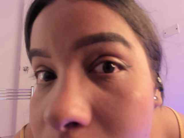 MadissonLewiis webcam