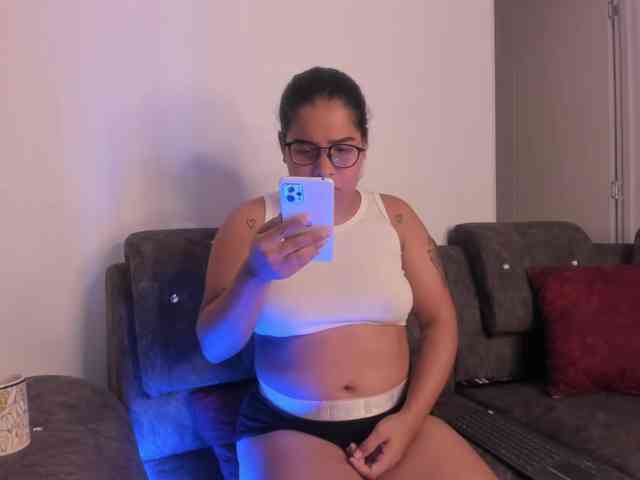 MadissonLewiis webcam