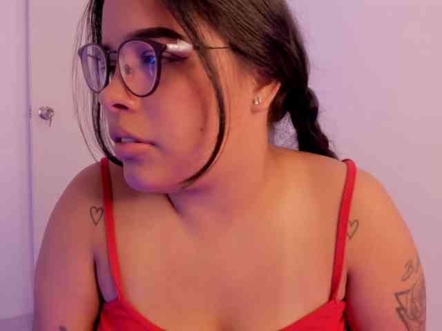MadissonLewiis webcam