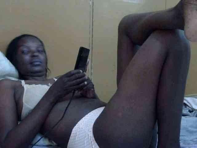 Sweet-mommy webcam