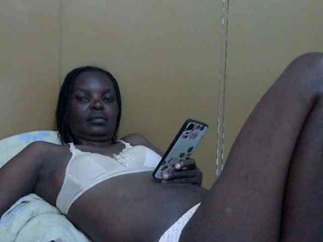 Sweet-mommy webcam