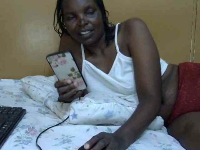 Sweet-mommy webcam